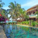 Địa chỉ Full Moon Beach Resort ở đâu, tiện nghi và dịch vụ.